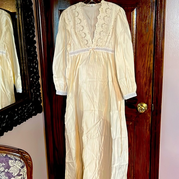 JULI OF SLUMBERTOGS Other - JULI of SLUMBERTOGS NIGHTGOWN